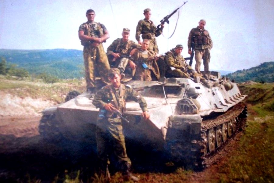 3 рота что случилось. Ястребиная гора Чечня 1995. 242 МСП В Чечне 1999-2000. ВДВ В Чечне 1999.